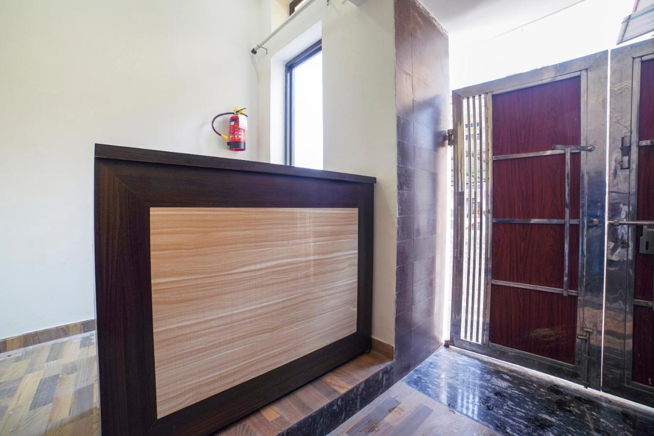 Oyo 67163 Anantham Residency Hotel Narendra Nagar Zewnętrze zdjęcie